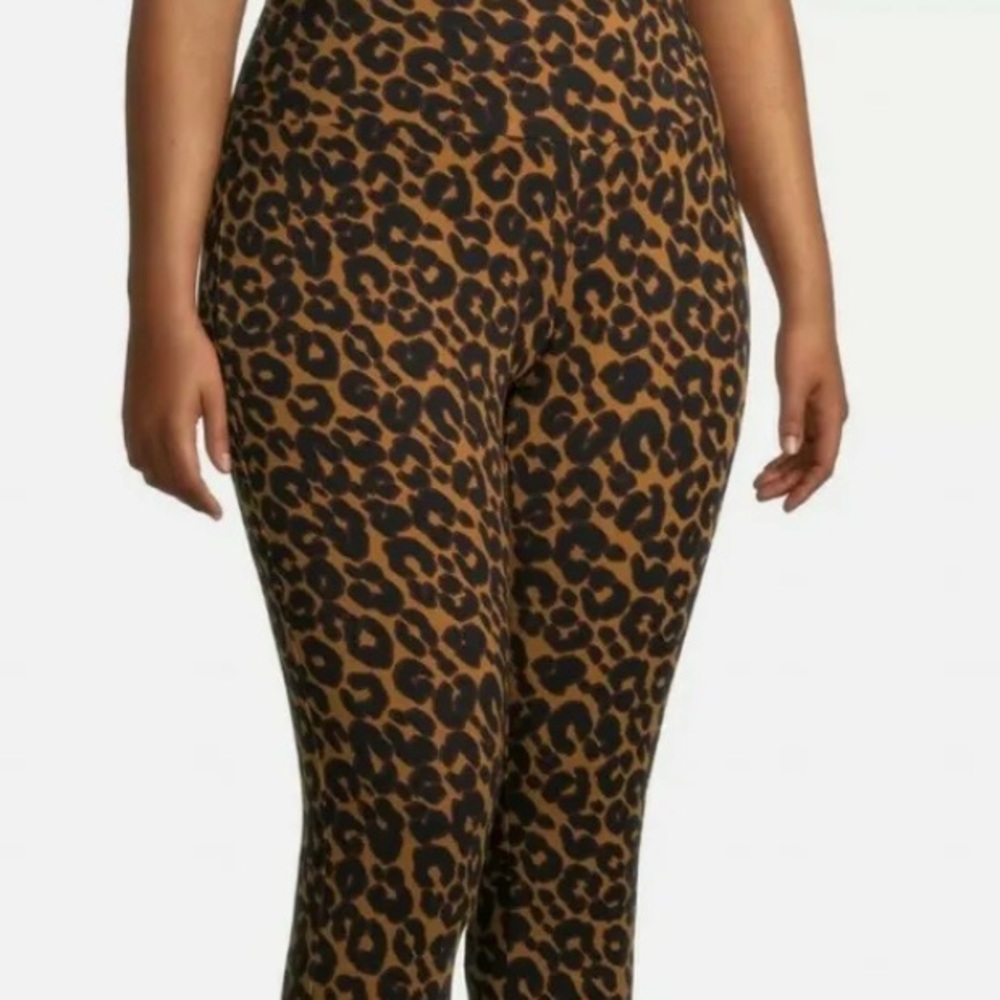 EUC Leopard Print Terra and Sky Pull On Pants.  Size 2X